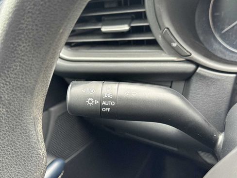 Used 2020 MAZDA CX-30 FWD image 25