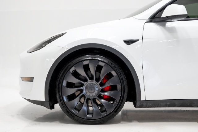 Used 2022 Tesla Model Y Performance AWD/4WD image 20