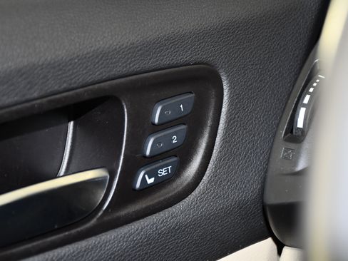 Used 2020 Acura MDX SH-AWD image 37
