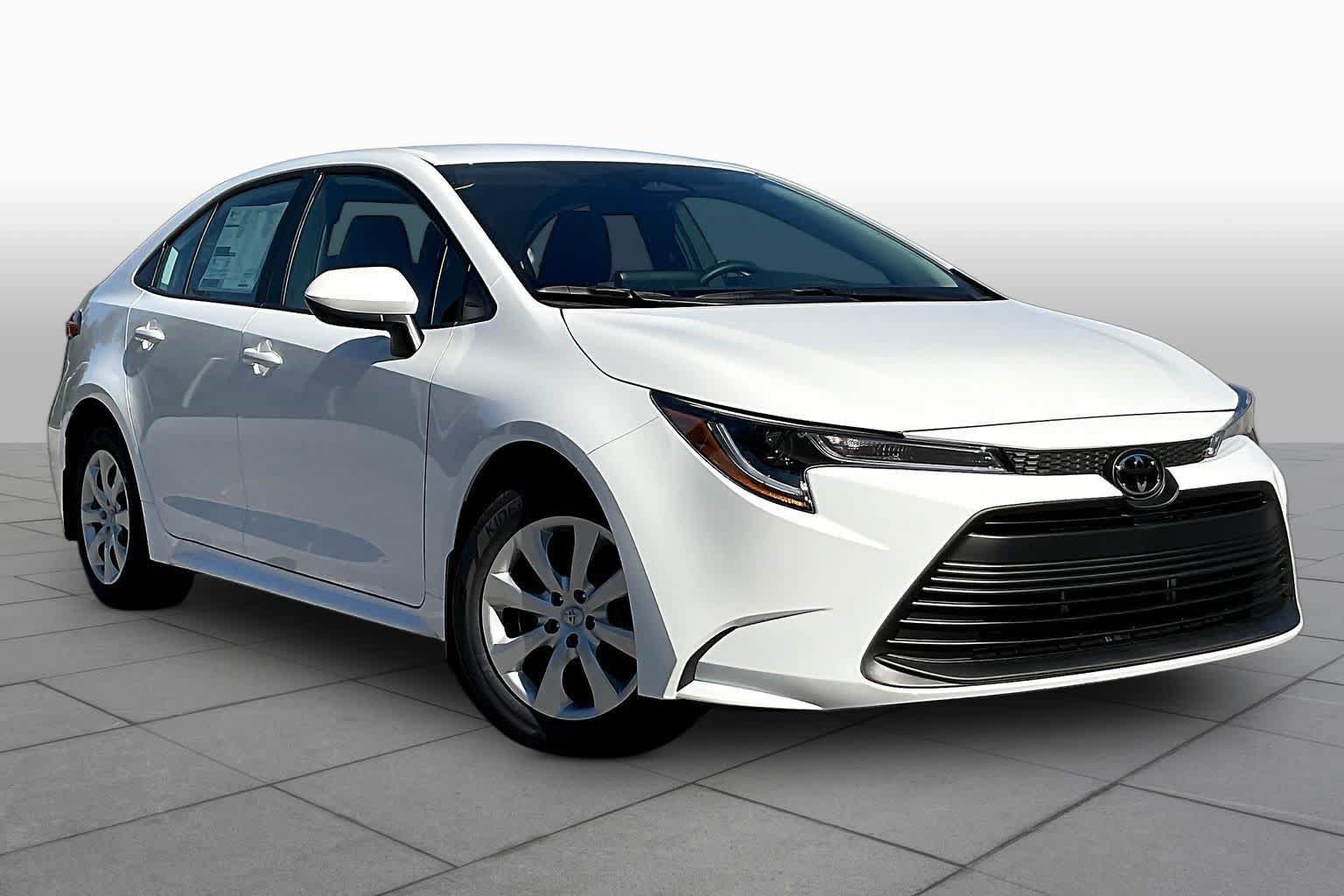 New 2027 Toyota Corolla LE FWD image 2