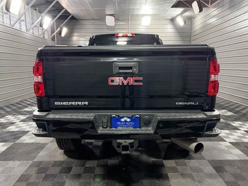 Used 2019 GMC Sierra 2500 Denali w/ Duramax Plus Package image 6