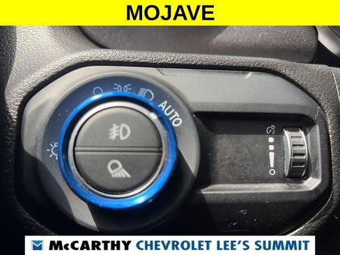 Used 2023 Jeep Gladiator Mojave AWD/4WD image 10