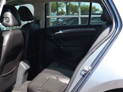 Used 2019 Volkswagen Golf SE w/ Driver Assistance Package FWD image 33