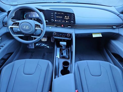 New 2026 Hyundai Elantra Sport FWD image 14
