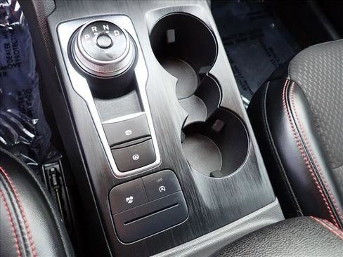 Used 2024 Ford Escape ST-Line image 18