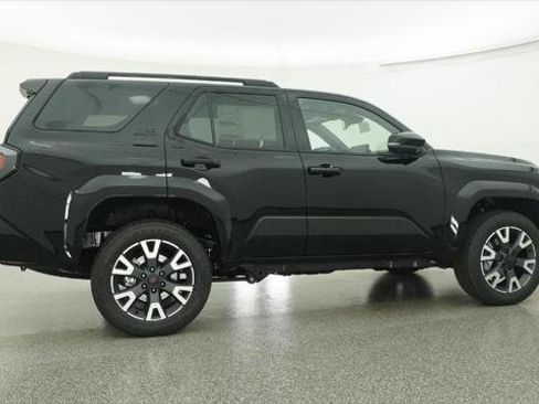 Certified 2026 Toyota 4Runner TRD Sport Premium AWD/4WD image 39
