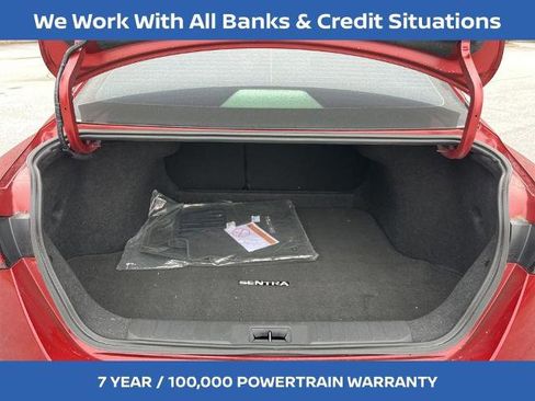 Certified 2025 Nissan Sentra SR image 23