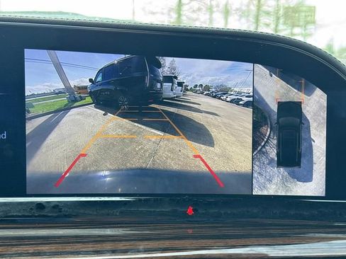 Used 2023 Cadillac Escalade Premium Luxury image 30