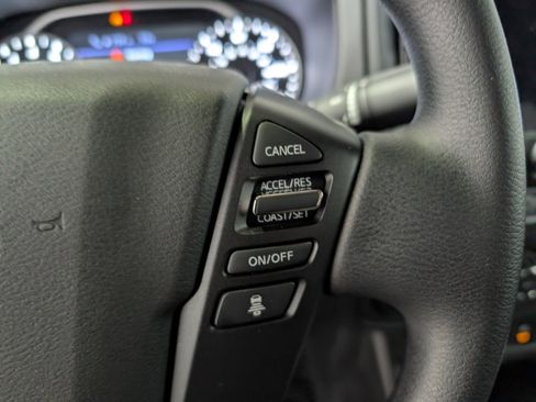 Used 2025 Nissan Frontier S image 16