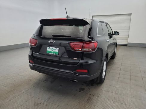Used 2020 Kia Sorento LX image 7