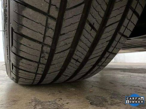 Used 2024 Audi Q4 e-tron Premium Plus image 91