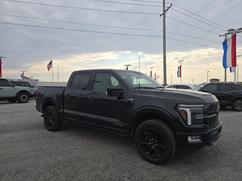 Used 2025 Ford F150 Platinum w/ Equipment Group 702A High image 3