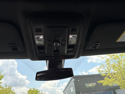 Used 2021 Chevrolet Tahoe RST w/ Luxury Package AWD/4WD image 93
