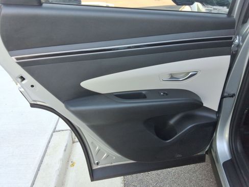 Used 2022 Hyundai Tucson SEL w/ Cargo Package image 22