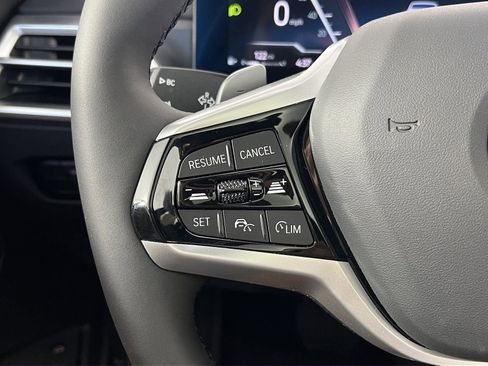 Used 2025 BMW 230i Coupe w/ M Sport Package image 16