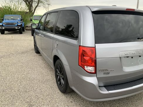 Used 2020 Dodge Grand Caravan GT FWD image 17