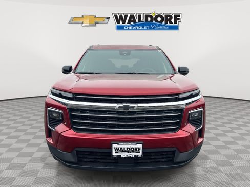 Certified 2025 Chevrolet Traverse LT w/ Driver Confidence Package image 2