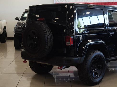 Used 2017 Jeep Wrangler Rubicon AWD/4WD image 60