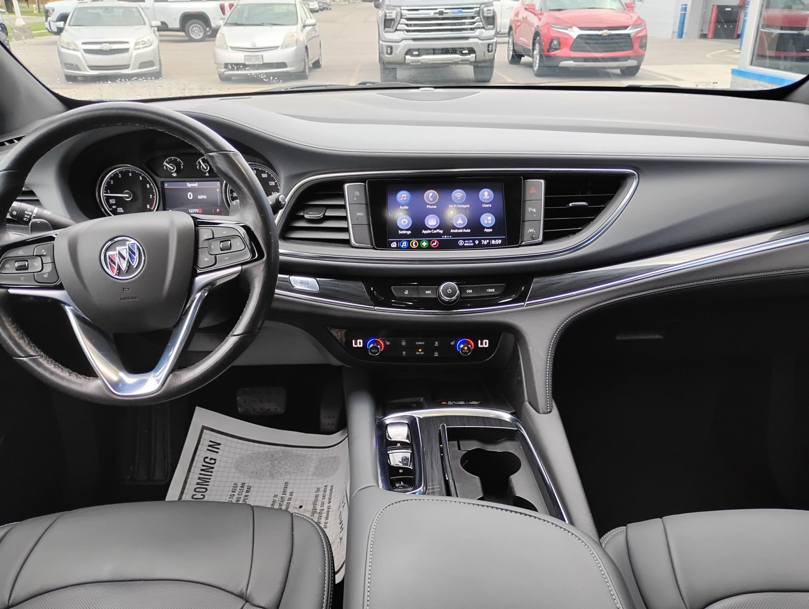 Used 2023 Buick Enclave Essence AWD/4WD image 17