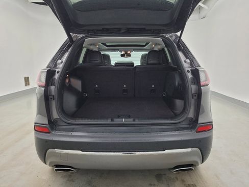 Used 2020 Jeep Cherokee Limited w/ Technology Group image 29