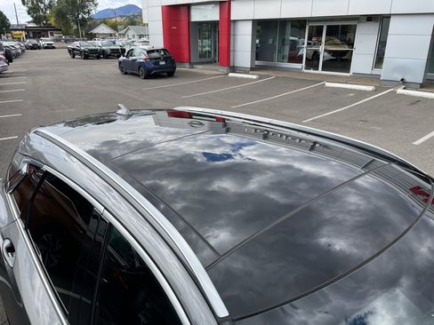 Used 2020 INFINITI QX50 Sensory image 9