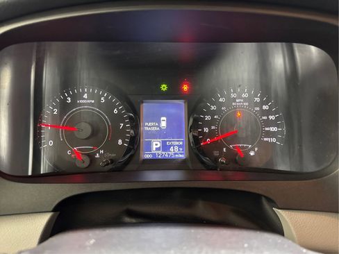 Used 2017 Toyota Sienna LE AWD/4WD image 14