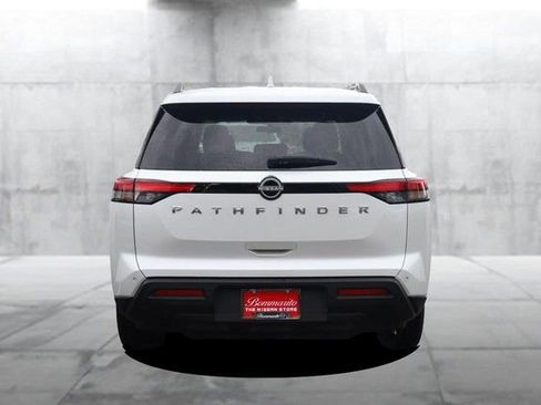 Certified 2025 Nissan Pathfinder SV FWD image 6
