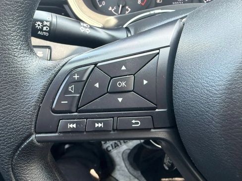 Used 2024 Nissan Altima 2.5 S FWD image 13