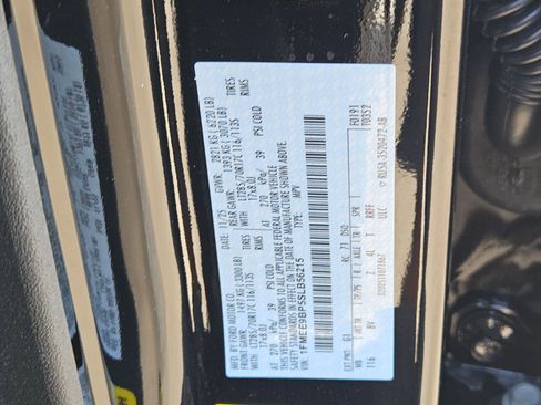 New 2025 Ford Bronco Badlands image 15