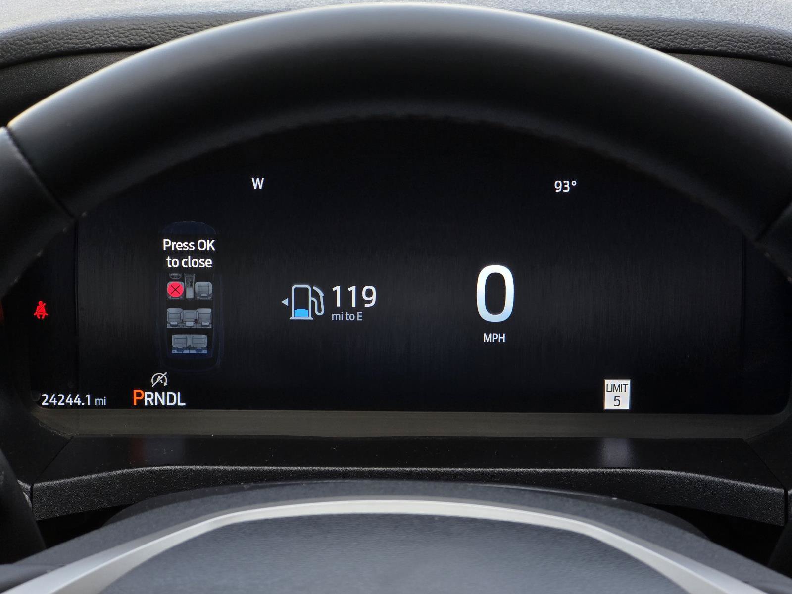 Used 2025 Ford Explorer Active RWD image 15