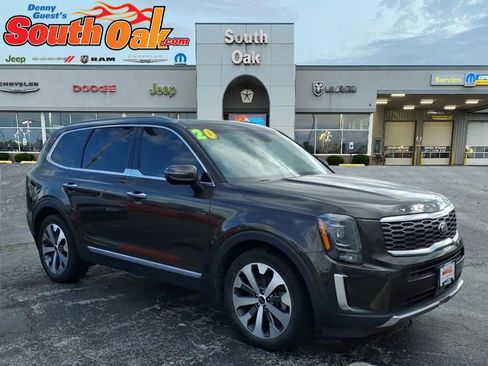 Used 2020 Kia Telluride S w/ S 8 Passenger Seating Package AWD/4WD image 1