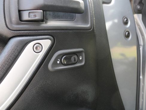 Used 2014 Jeep Wrangler Sport image 81