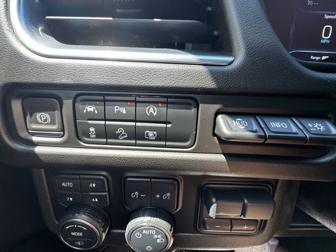 Certified 2023 Chevrolet Tahoe High Country image 17