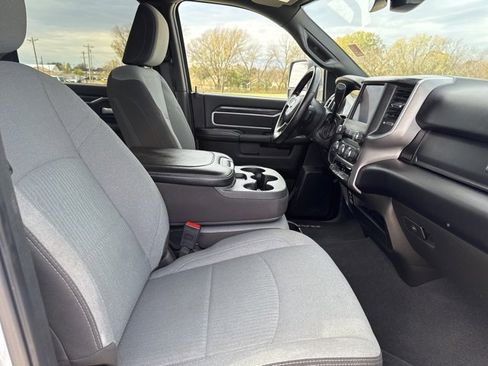 Used 2024 RAM 2500 Big Horn image 19