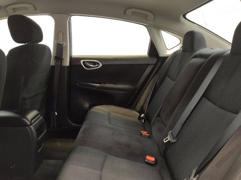Used 2015 Nissan Sentra SR image 18