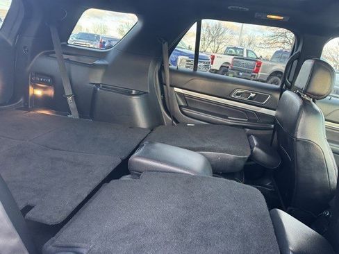 Used 2016 Ford Explorer Sport image 38