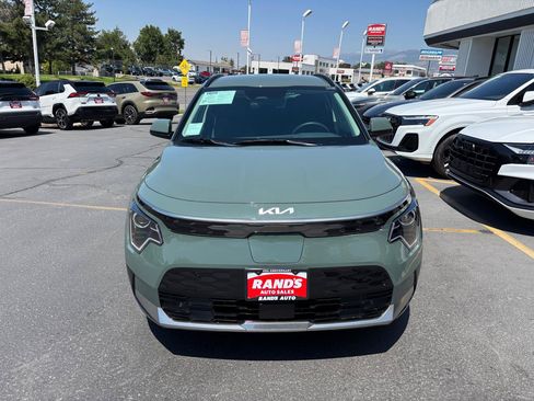 Used 2025 Kia Niro Wind FWD image 15