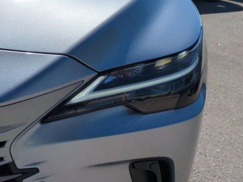 New 2026 Lexus RX 450h AWD image 10