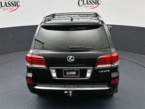 Used 2015 Lexus LX 570 4WD image 21