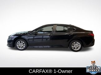 Used 2025 Toyota Camry LE video 2