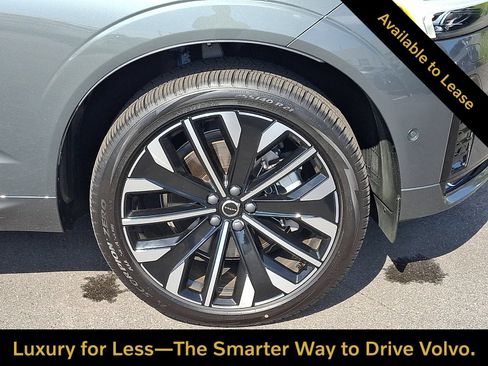 Certified 2026 Volvo XC60 B5 Ultra w/ Protection Package Premier AWD/4WD image 9