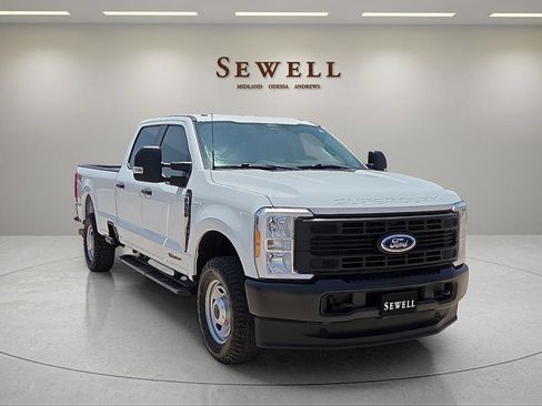 Used 2024 Ford F350 XL w/ XL Driver Assist Package AWD/4WD image 7