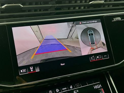 New 2026 Audi Q8 Premium Plus image 16