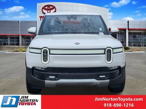 Used 2022 Rivian R1T Adventure AWD/4WD image 2