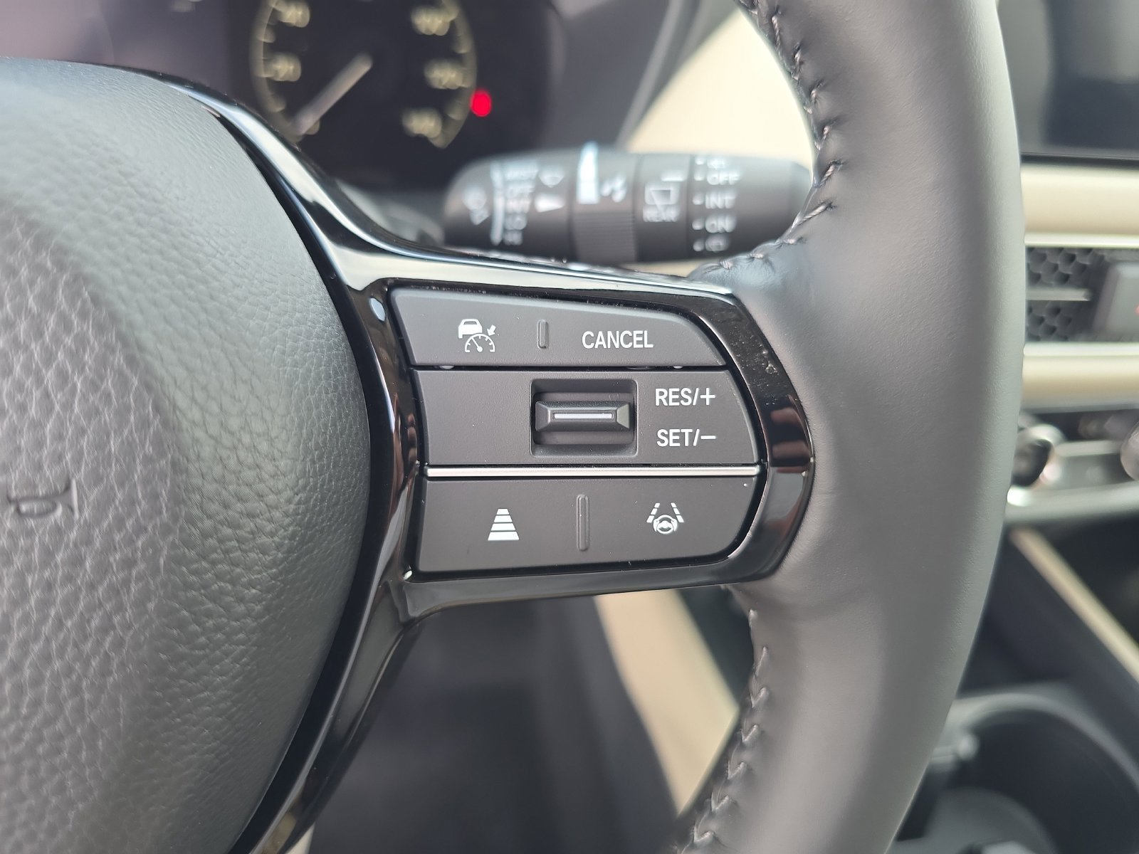 New 2027 Honda HR-V EX-L image 23