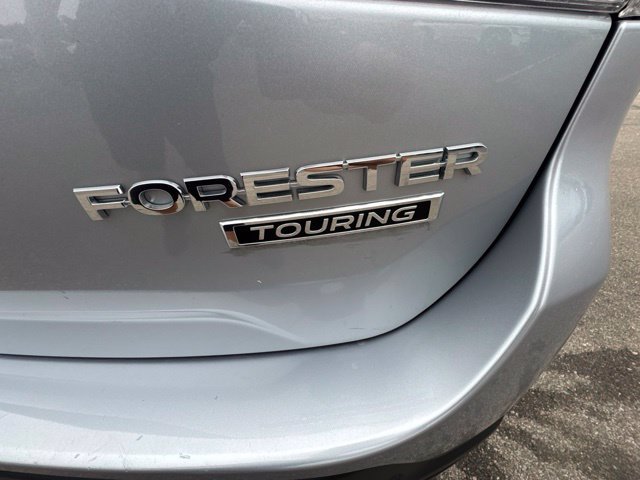 Certified 2023 Subaru Forester Touring AWD/4WD image 8