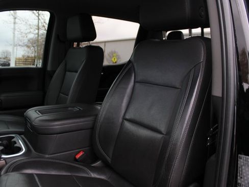 Used 2019 GMC Sierra 1500 SLT w/ SLT Premium Plus Package image 28