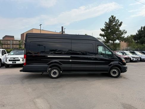 Used 2022 Ford Transit 250 148 High Roof Extended w/ Load Area Protection Package RWD image 5