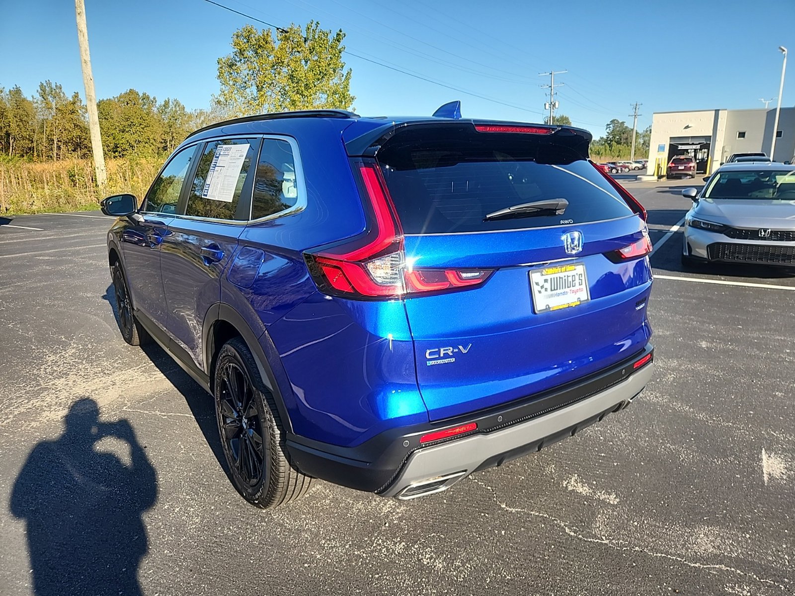 Used 2025 Honda CR-V Sport Touring image 4