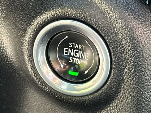 Used 2019 Chevrolet Silverado 1500 RST w/ All-Star Edition AWD/4WD image 32